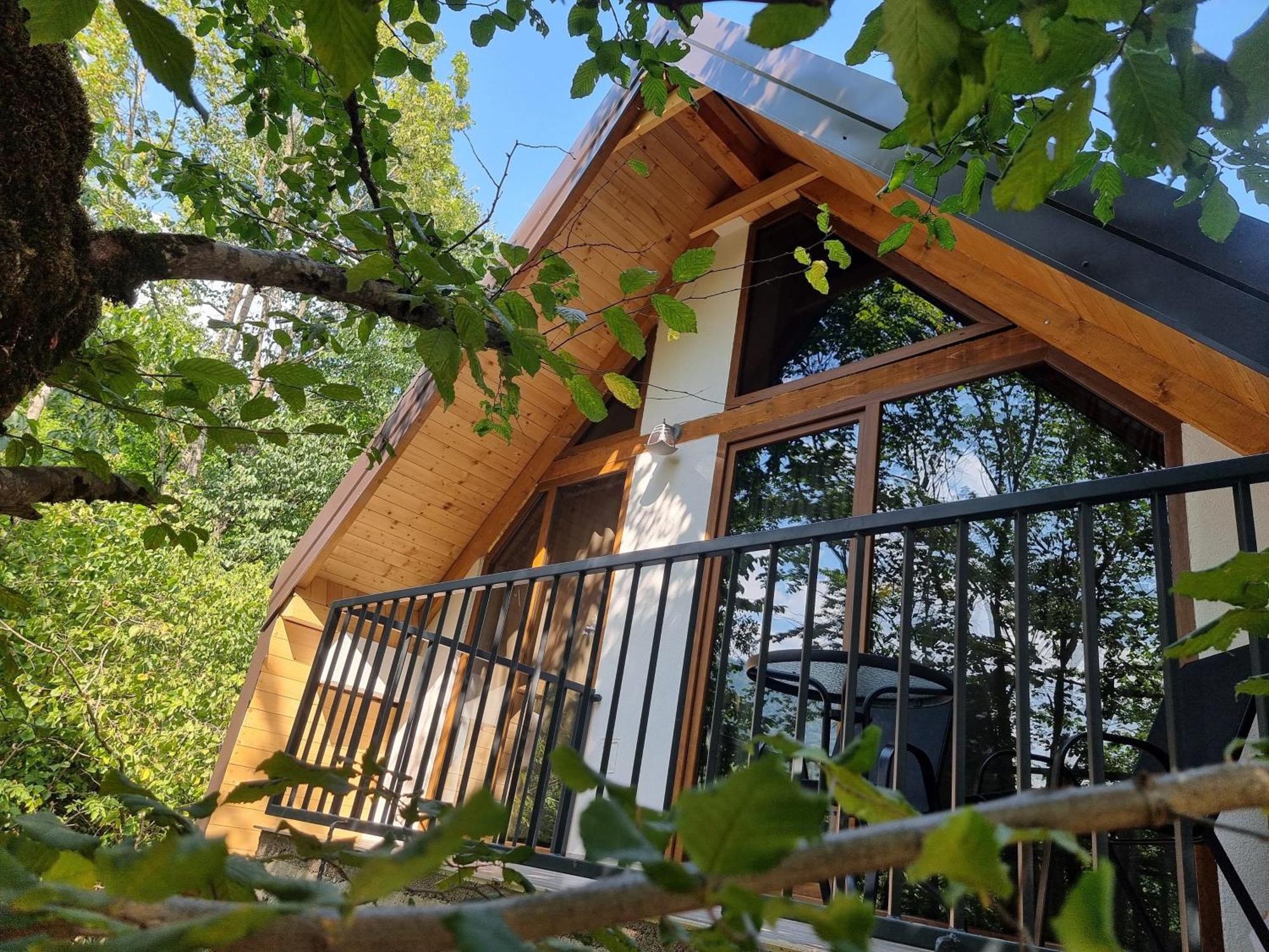 Chalet Kujta Peje Exterior photo